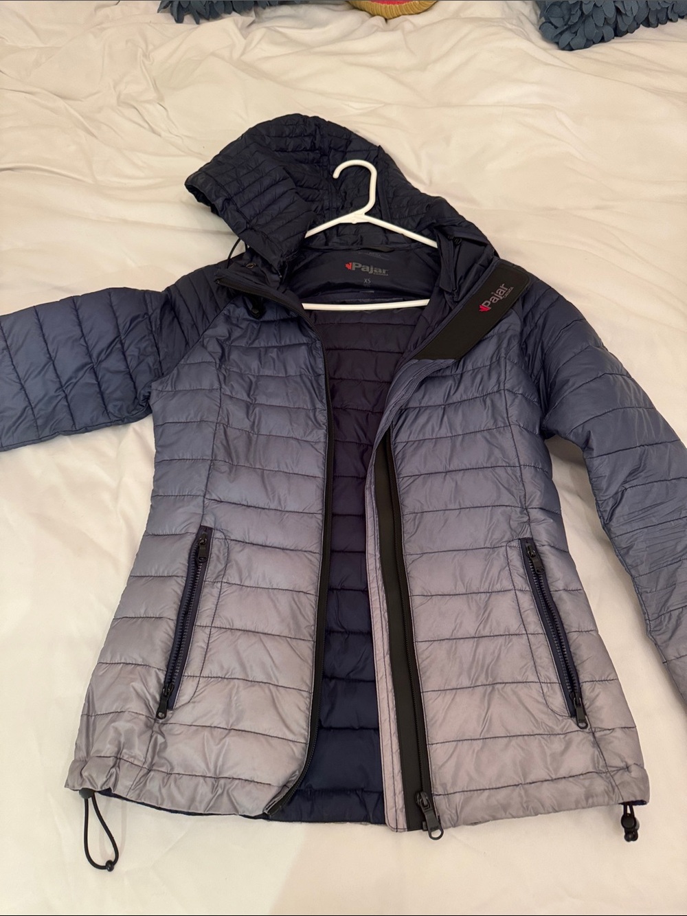 Pajar Women's Ombre Light-Weight Quilted Hooded Puffer - Blue/Gray